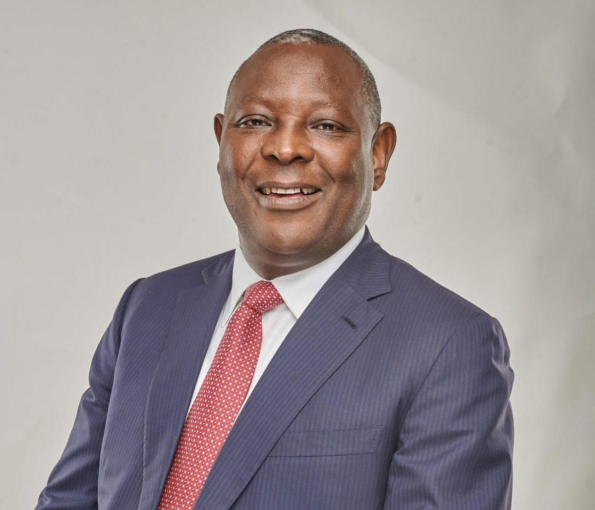 Dr James Mwangi